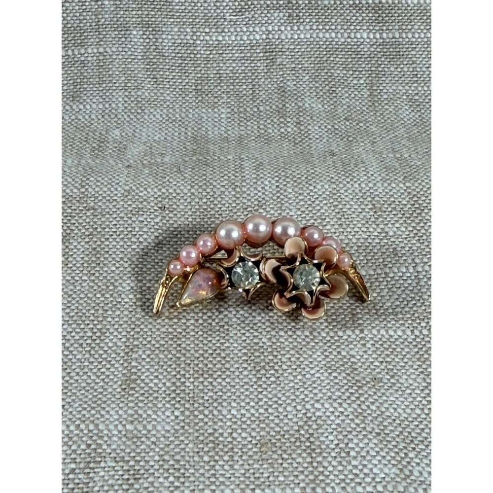 Vintage Floral Faux Pearl Brooch Gold Tone Pink Enamel Flower Pin
